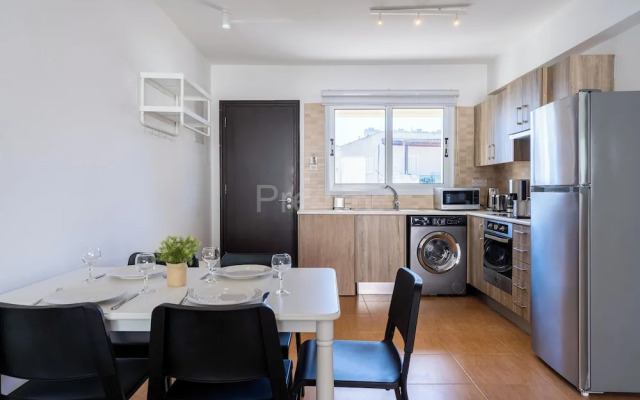 Quint - 2-Bedroom Apt & Pool in Protaras