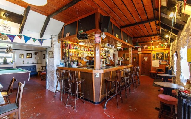 Cross Inn