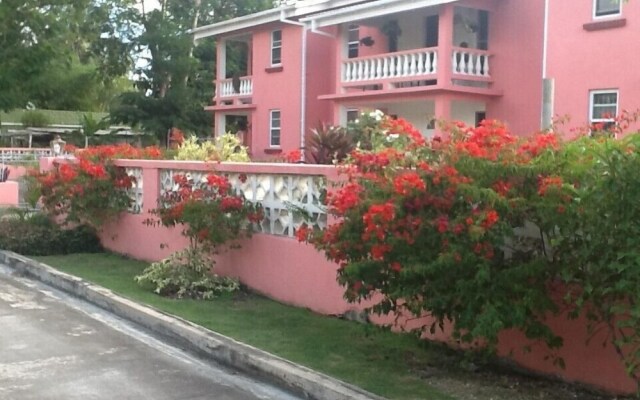 Gentle Breeze Apartments