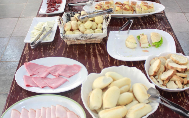 The Hill Hoteis Apart Suite