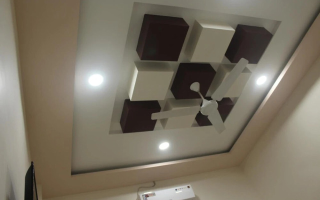 Hotel Radhika Inn