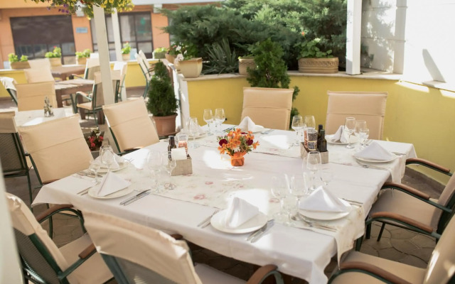 Anna Palace Hotel