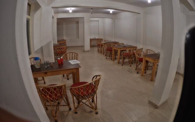 HOTEL GRACE GANGA-By Nature Care Village