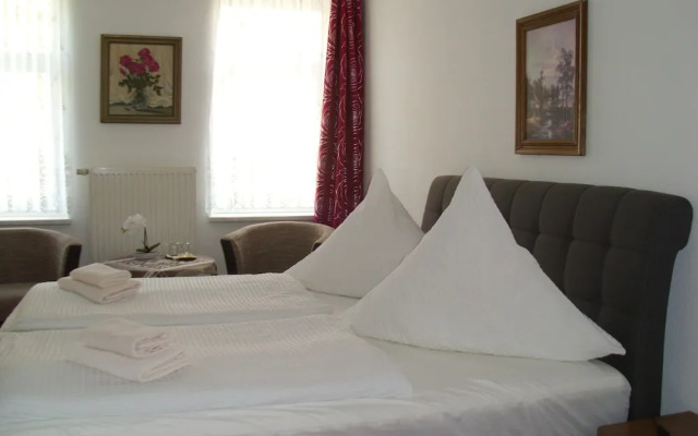 Pension Am Renner