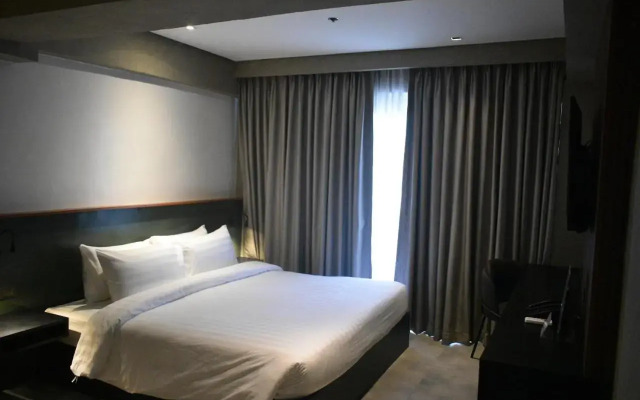Venus Parkview Hotel