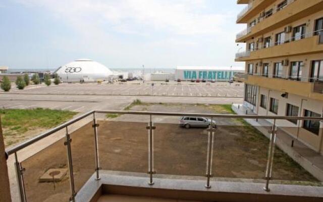 Mamaia Apartments Summerland Club