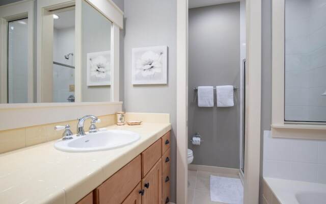 1313 Laurel Grove(G)* - 3BR 3.5BA (8)