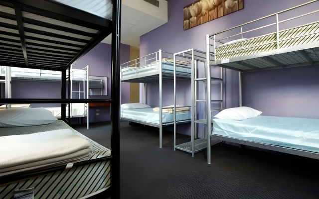 Big Backpackers Hostel