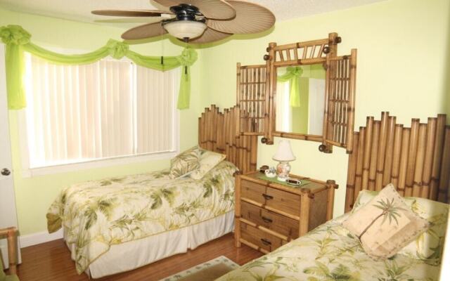 Summerhouse 149 2 Bedroom Condo by Redawning