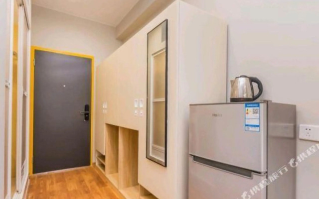 Weitesi International Apartment