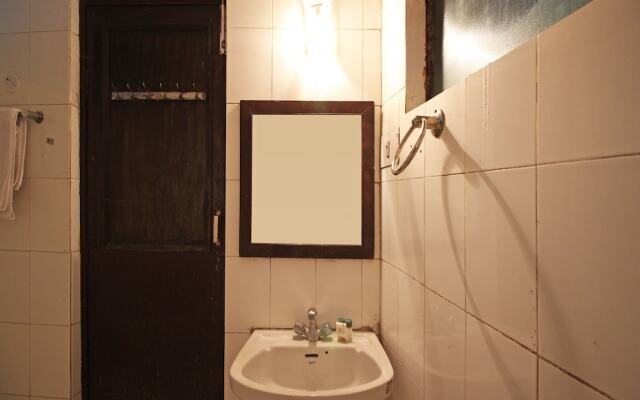 OYO 13324 Hotel Anamika