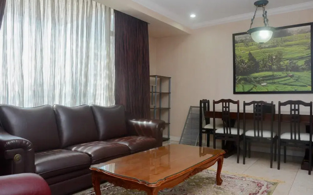 Strategic 2Br At Istana Sahid Sudirman Apartment