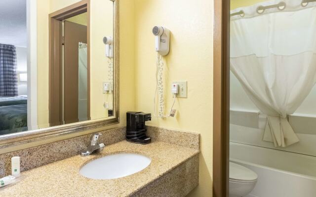 Quality Inn