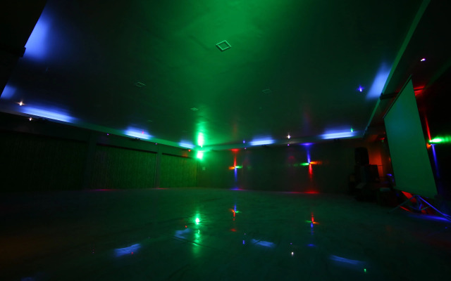 Hotel Natraj & Resort