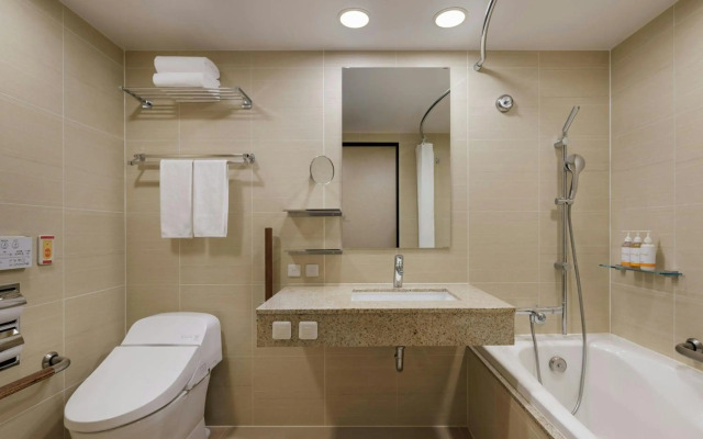 Four Points Flex by Sheraton Shin Osaka