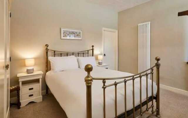 Host Stay The Hayloft
