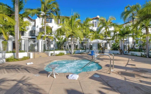 Southern Exposure w/ Private Balcony