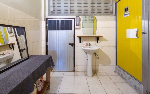 Toby's Hostel