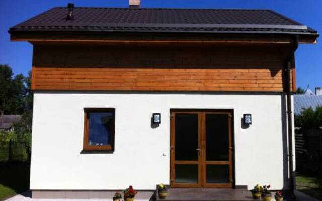 Отель Guest House Grāvju 11 Латвия, Юрмала - отзывы, цены и фото номеров - забронировать отель Guest House Grāvju 11 онлайн