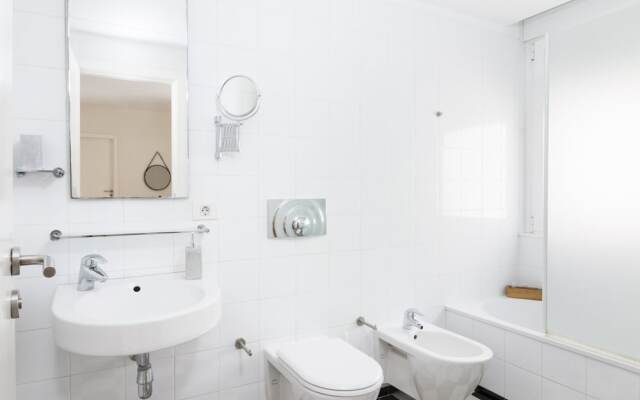 APT LA Rambla