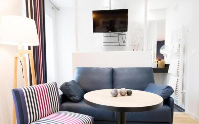 Logis Hotel Du Fronton-Agian