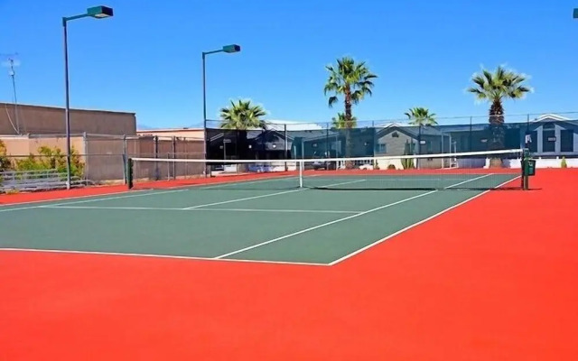 Voyager Resort Inn
