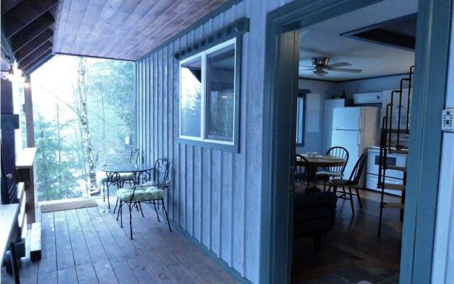 Packwood Family Ski and Vacation Getaway