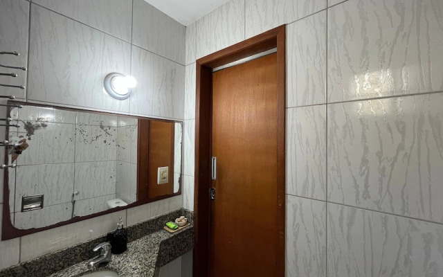 Spacious apartment on Copacabana beach