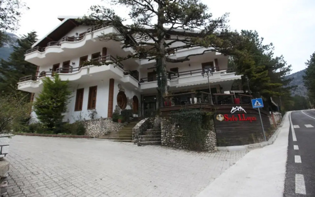 Sofo Hotel