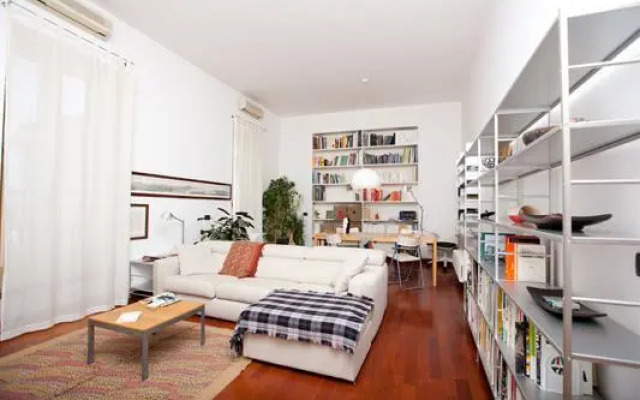 Filippo Palizzi Halldis Apartment