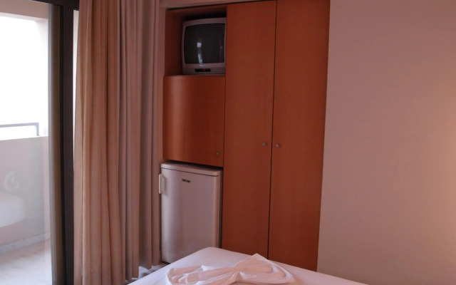 Saint Constantin Hotel