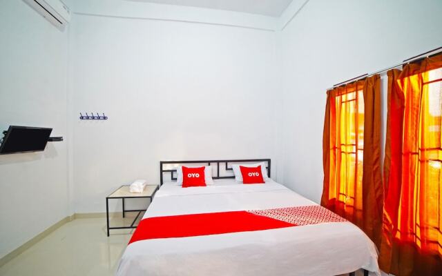 OYO 90618 Hanania House Syariah