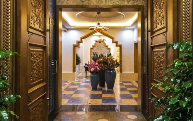 Riverside Pool Hotspring Boutique Hotel