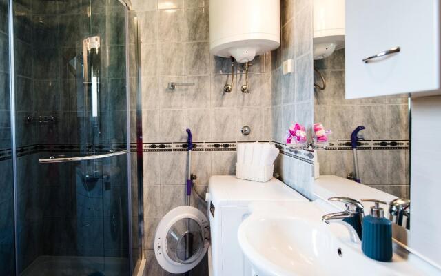 MARISKA - with swimming pool - A1(6+2)