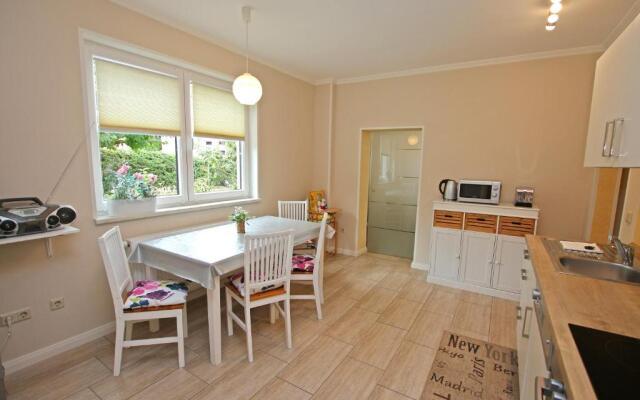 Ferienwohnung Burg Stargard SEE 8451