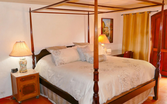 Collection O Casa Bella Hotel Boutique, Cabo San Lucas