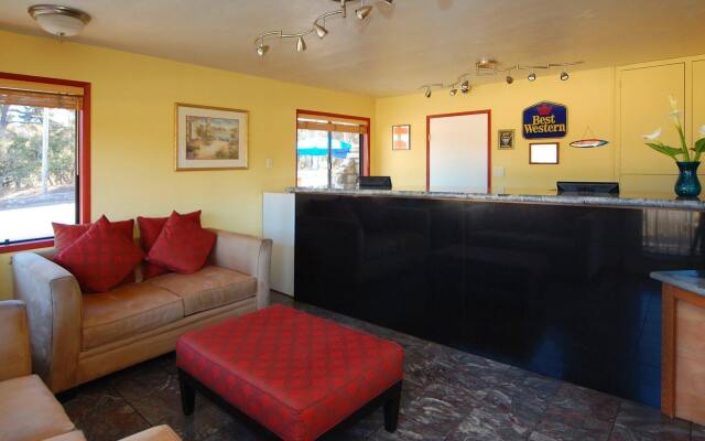 Best Western Park Crest Inn