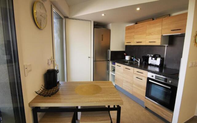 Résidence Pearl Beach - Seaside Rooftop Pool