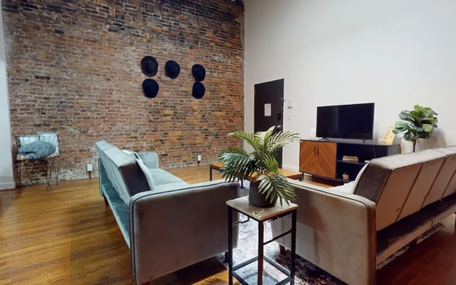 The Lofts at 107