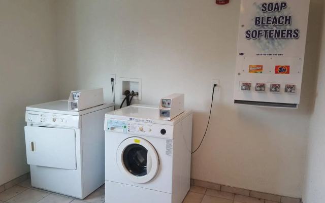 SureStay Plus By Best Western Niagara Falls East
