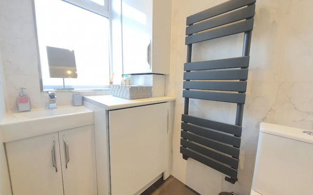 Modern Studio Apartment in Newcastle Upon Tyne