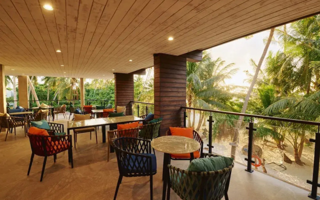 Beach Hotel Dhigurah