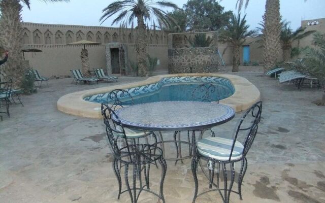 Chez Tihri