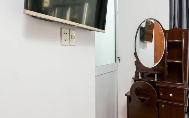 OYO 143 The K9 Central Hotel