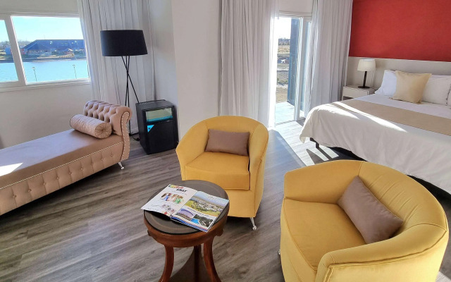 Days Inn By Wyndham Dolores Hotel Termal