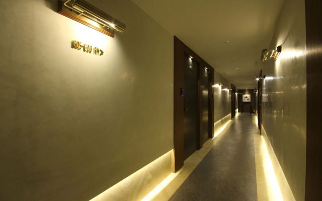 Yangsan (Deokgye) The Hotel