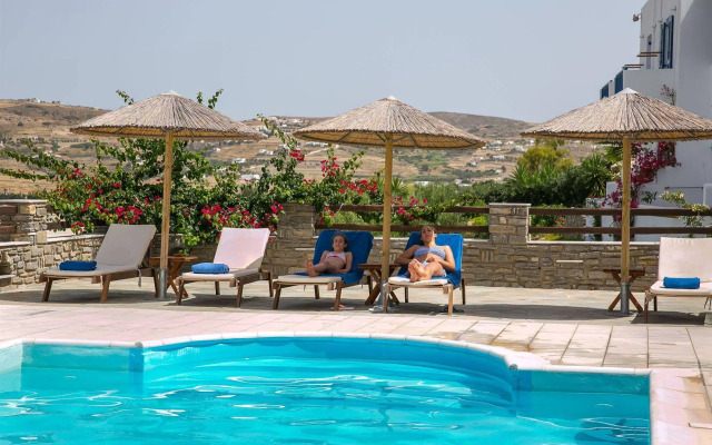 Pyrgaki Hotel