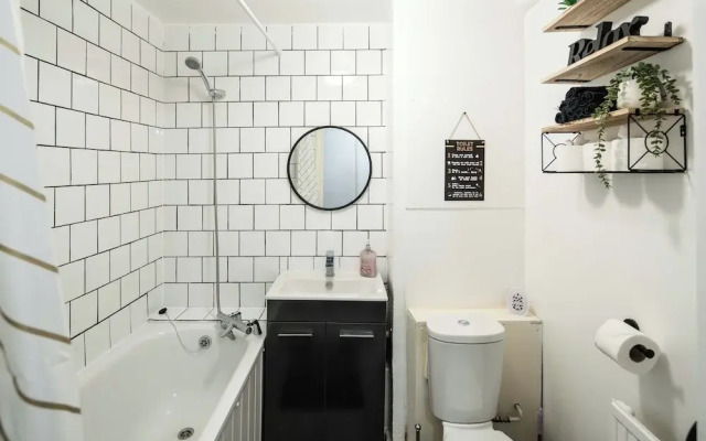 Charming London Apartment With Great Location