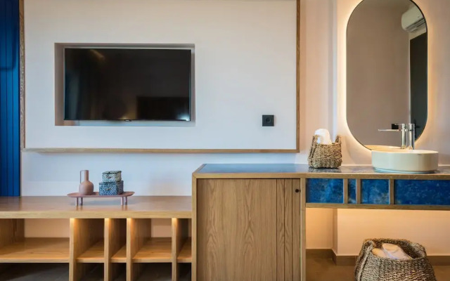 Isola Apartments Junior Suites