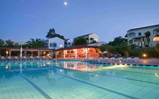 Govino Bay Luxury Beach Loft Apartment